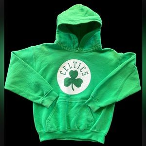 Kids Boston Celtics Hoodie Size Medium